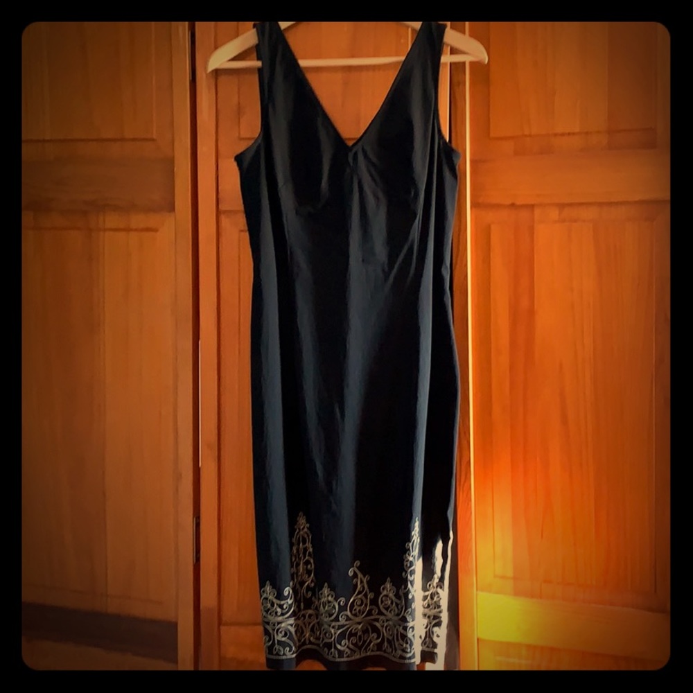 Express stretch, size 7/8, black w/ lace detailing